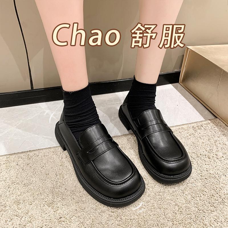 Cheap Thick-soled Black Big-headed Shoes In the Spring of 22, New College Style Love Solid Color