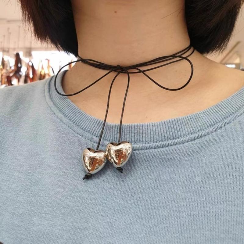 Heart Necklace Female Temperament Niche Net Red Collarbone Chain Korean Version Student Drawing Adjustable Chain Jewelry