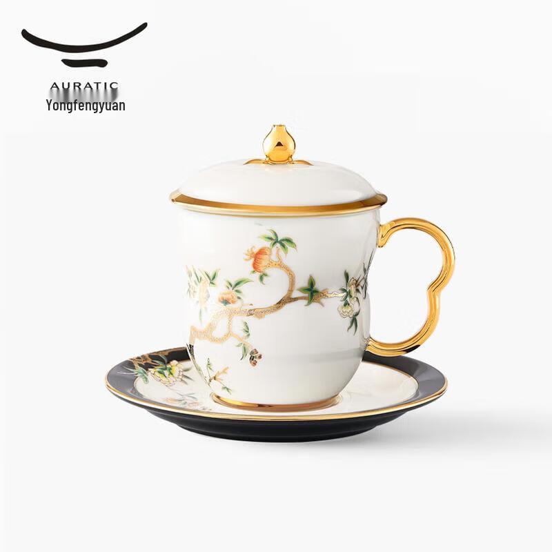 Yongfengyuan Pomegranate Garden Madam Porcelain Lidded Cup Set