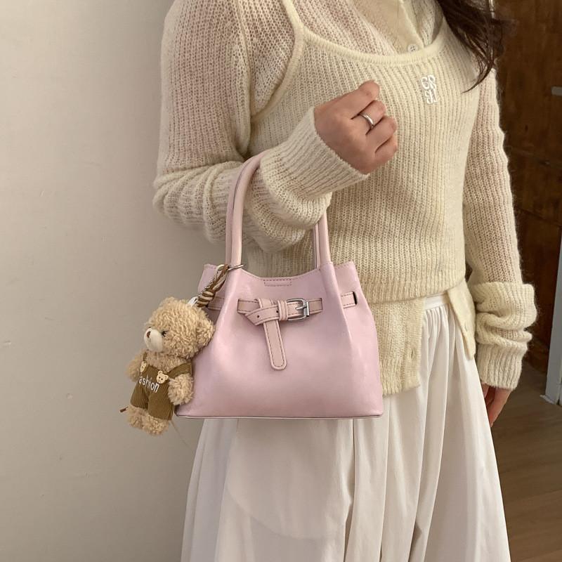 Pu Bucket Bag For Women With Zipper Closure And Inner Pockets For Daily Use