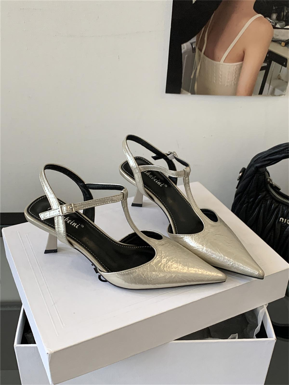 

Высокие каблуки тонкие каблуки сумка голова сандалии женские 2025 весна и лето новые французские серебристые остроносые туфли-лодочки женские 39 шампанского