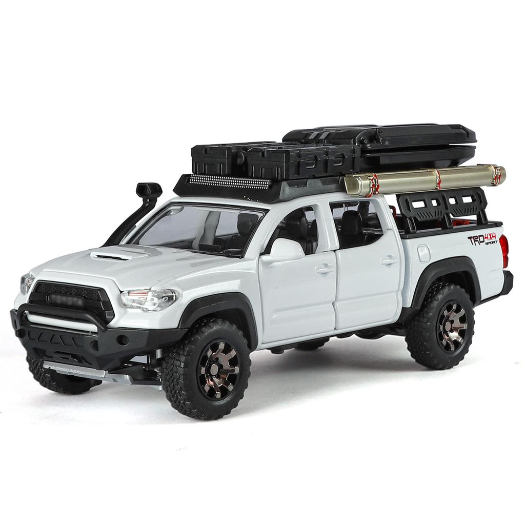 1/32 Toyota Tacoma Picku Wagon Alloy Model Car Toy Diecasts Metal Casting Sound and Light Car Toys for Children Vehicle