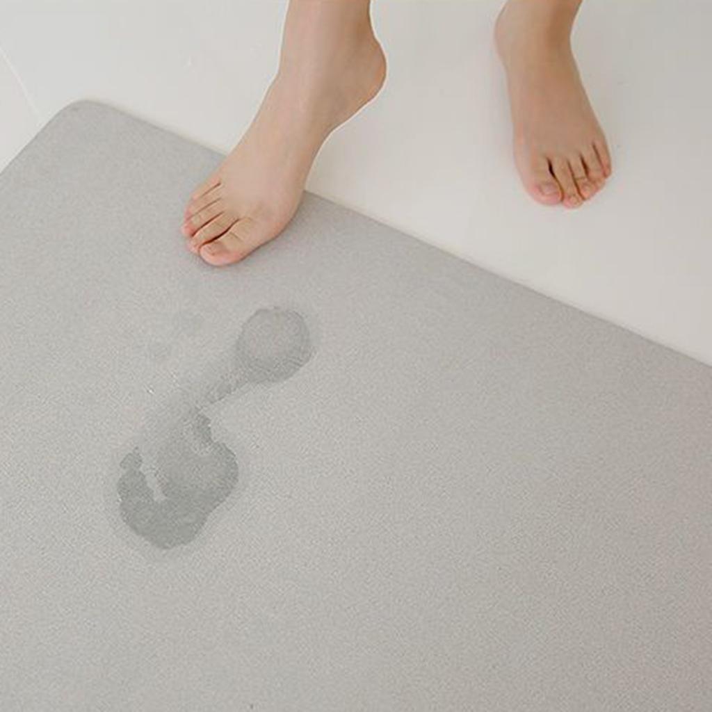 Shower Rug Door Mat Kitchen Carpet Water Absorbent Bathroom Floor Mat Non Slip Quick Dry Soft Area Rug for Indoor Outdoor