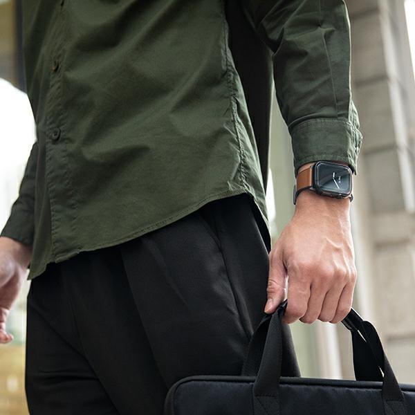 Uniq Etui Garde Apple Watch Series 7/8/9 45Mm. Szary/Smoked Grey