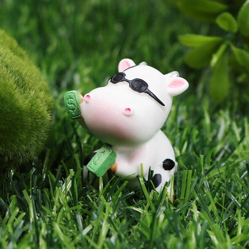 Landscape Home Decoration Little Statue Scene Animal Model Cartoon Cow Figurines Miniature Cattle