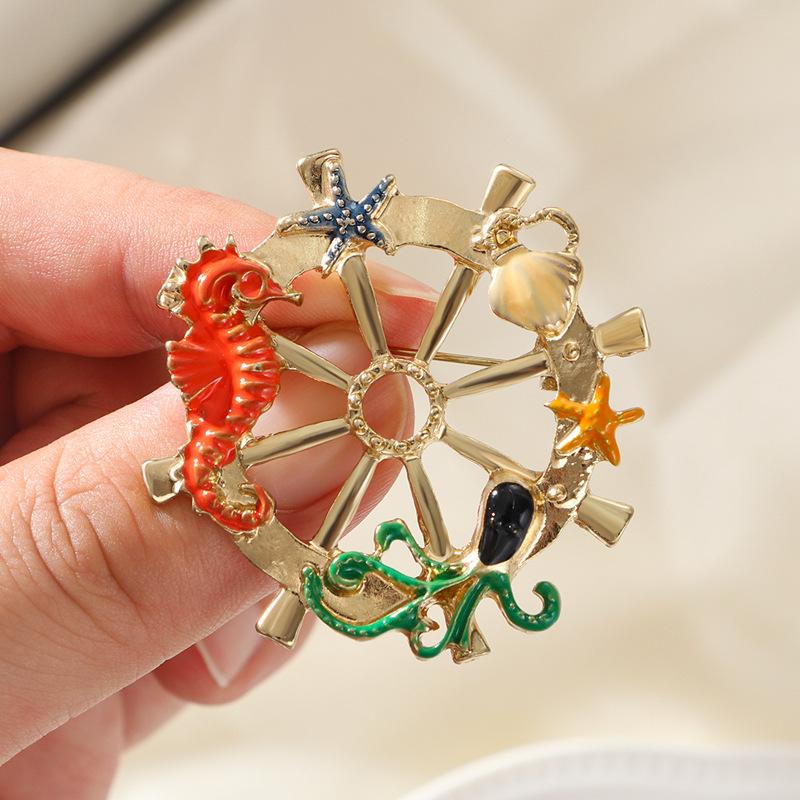 

Seahorse Octopus Marine Life Rudder Lapel Pin Accessory Brooch 4.6*4.6CM