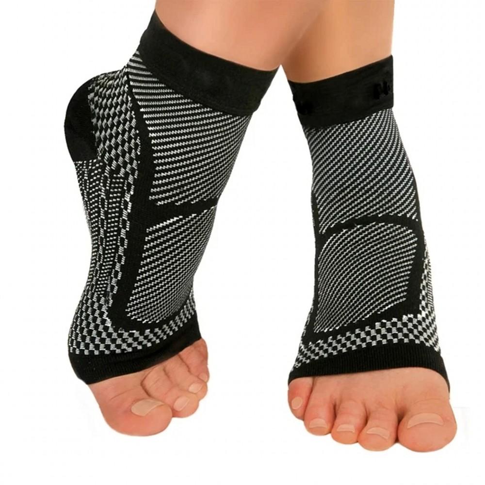 

1pair Sports Ankle Brace Compression Sleeve Plantar Fasciitis Sock for Heel Spur Pain Ankle Brace Compression Support Sleeves S/M чёрный