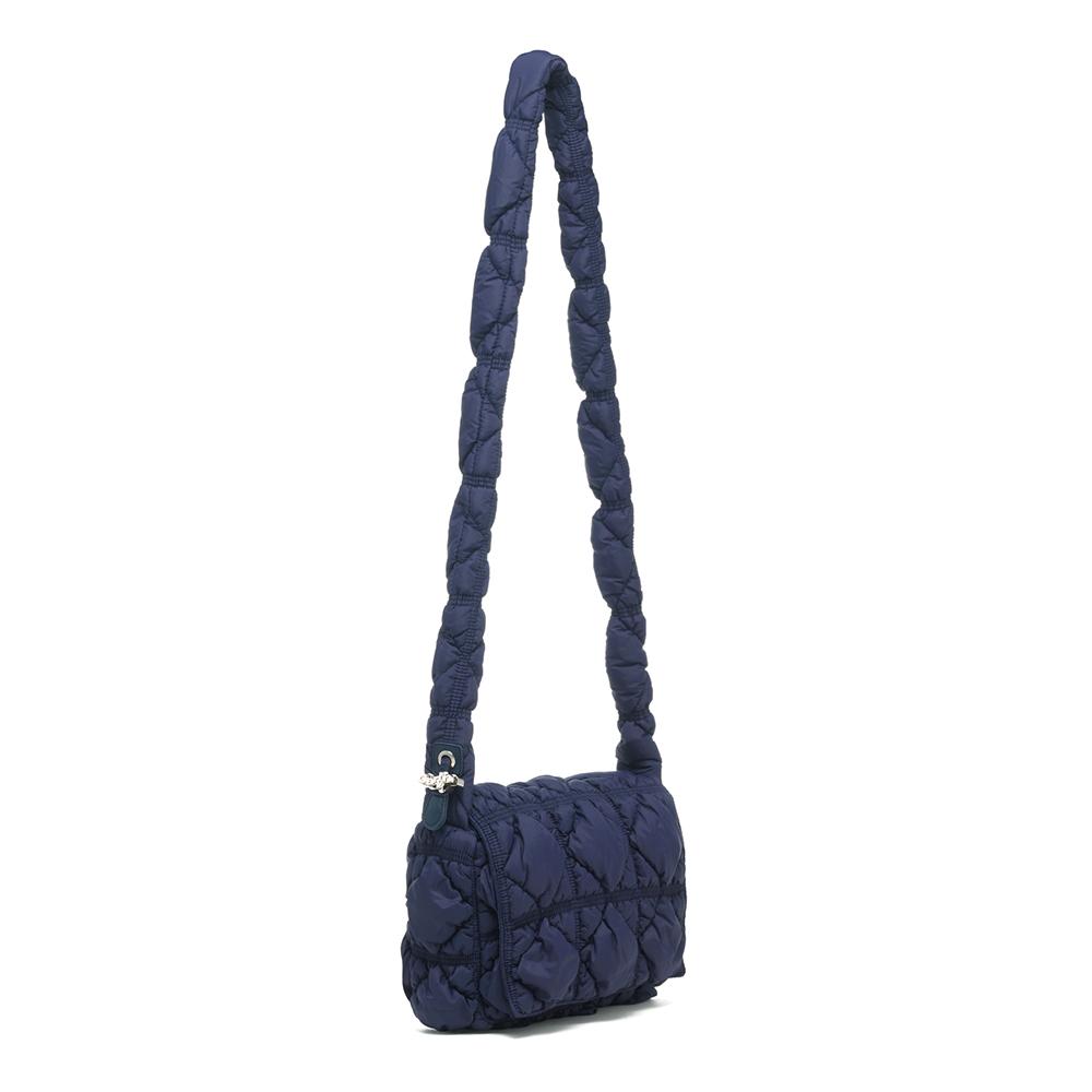 Carlyn Luke H74103010 Navy