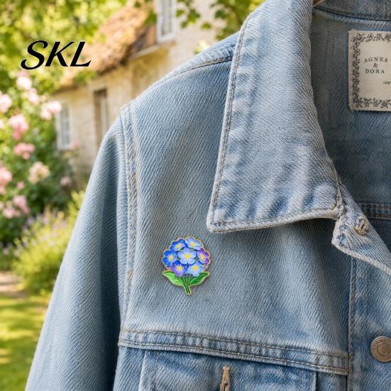 Durable Metal Brooch Zinc Alloy Pin, Colorful Flower Shape Lapel Smooth Polished Edge Edges Enamel Badge for Coats Scarves Canvas Bags Gift