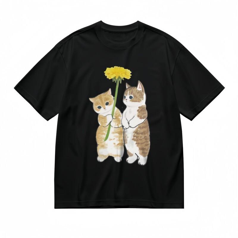 

Women s Classic T-Shirt Orange and Brown Kittens Jointly Grasping Flower Tee XL