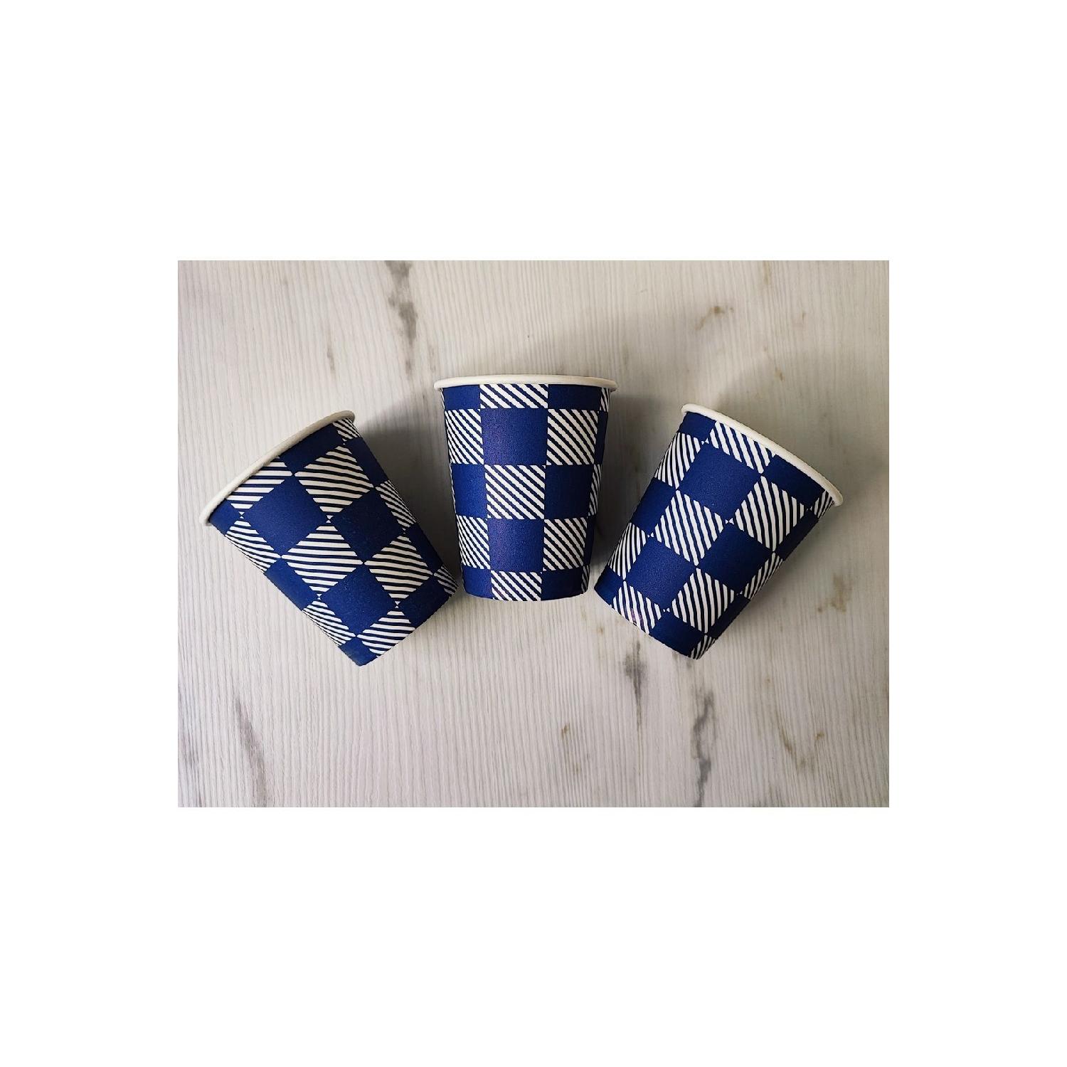 

Бумажный стаканчик на 7 унций, 1000 штук, смешанный узор чистый