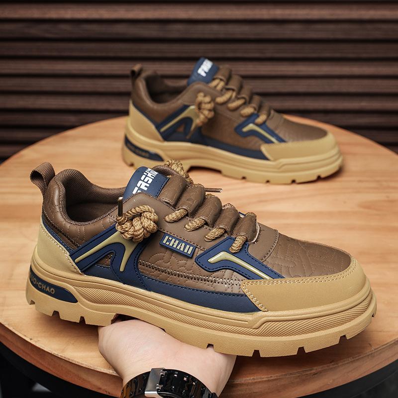 Spring and Autumn New Leather Men's Shoes Fashion Versatile Classic Casual Shoes Comfortable Soft Bottom Running Sports Shoes