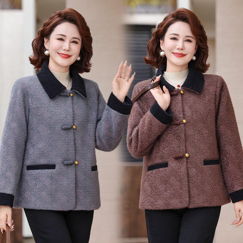 Autumn Woolen Lapel Coat for Middle-aged and Elderly Women: Age-Reducing, Stylish, Noble Temperament