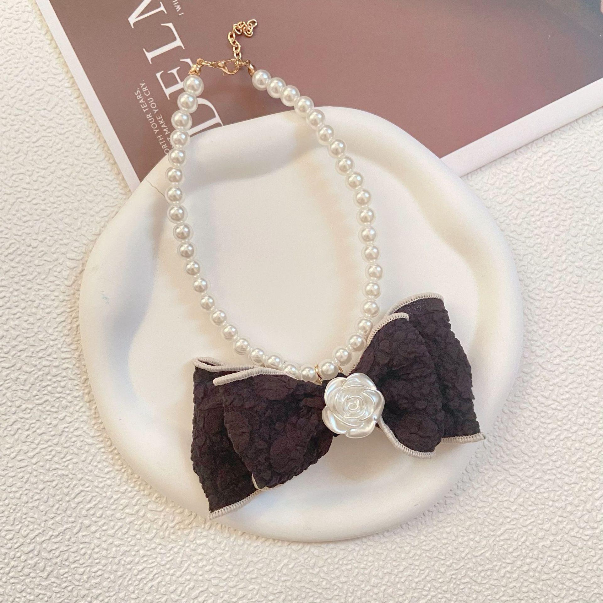 

New French Bow Pet Muppet Necklace Small Fragrance Cat Dog Pearl Necklace Premium Sense Collar S:27+5cm