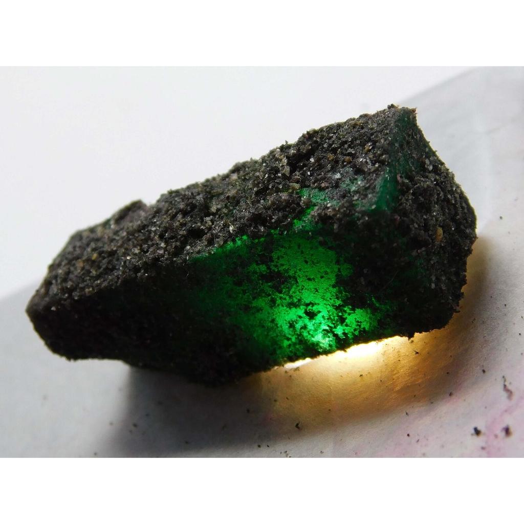 Natural Green Emerald Loose Gemstone 181 ct Uncut Rough for Lapidary and Gem Collections