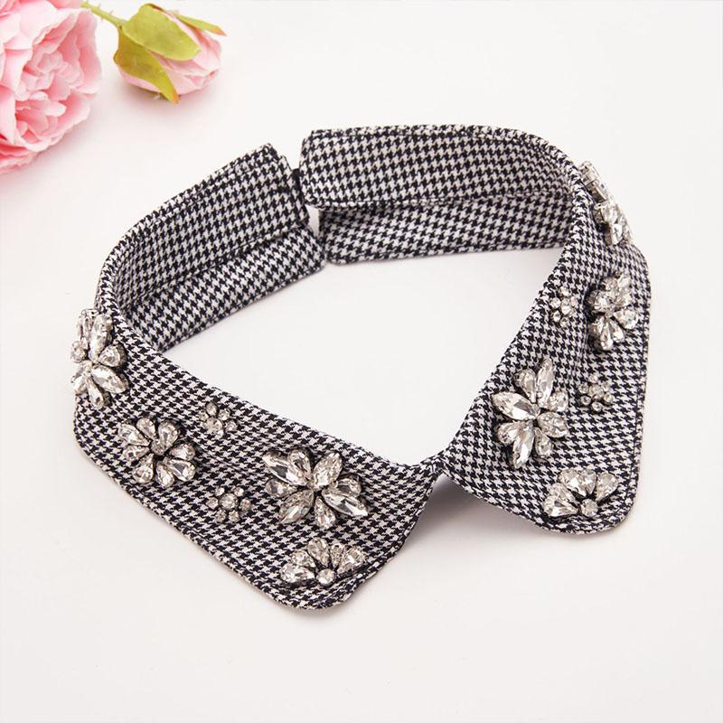 Retro Rhinestone False Collar Neckline Women Lapel Fake Collar Woman Embroidery Removable Detachable Tie Clothing Accessories