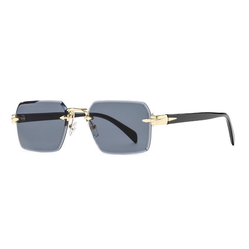 

Highquality Unisex Sunwear With Gradient Lenses For Travel And Street Style Full Gray