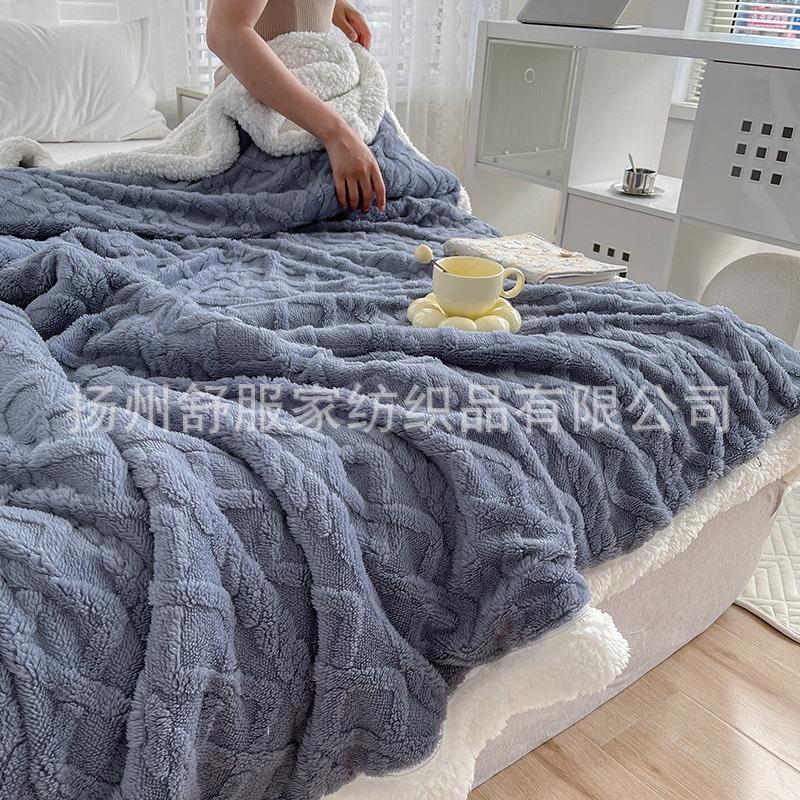 Autumn and Winter Popular Lamb Wool Blankets, Double-sided Thickened Coral Fleece Blankets, Office Nap Blankets