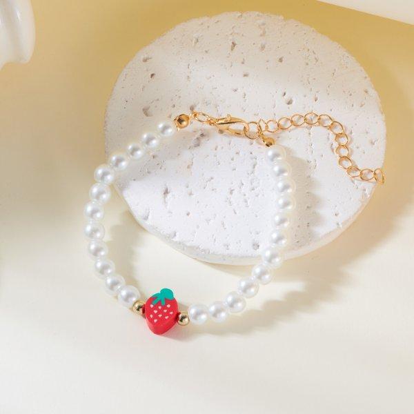 6 Stück/Set Süßes Niedliches Erdbeer-Anhänger-Armband für Damen Elegantes Weichton-Imitationsperlen-Armband Boho Y2k Schmuckzubehör