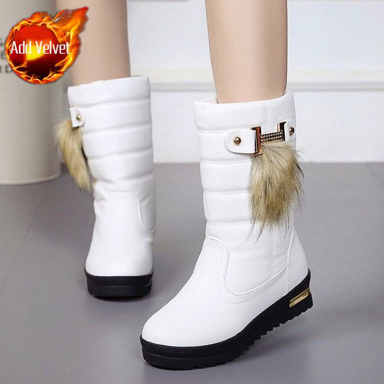 Leather Waterproof Chunky Half High Women's Snow Boots Winter Fleece-lined Fashion 2025 Novelty Designer Luxury Hot Ladies Shoes
