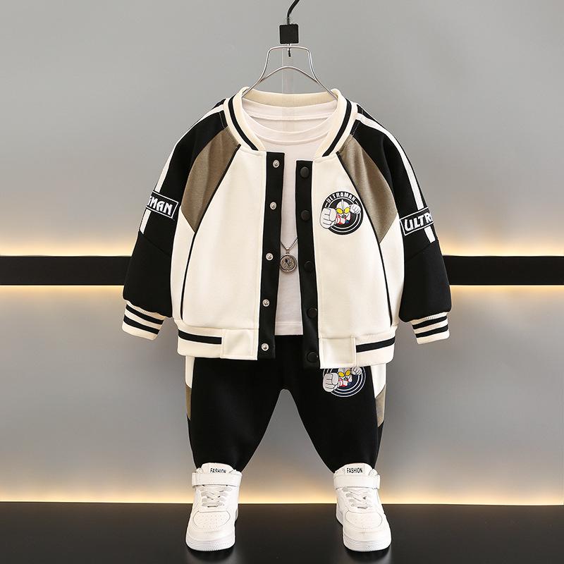 

Boys Trendy Ultraman Two-Piece Outfit: Cool Autumn and Spring Sports Set 2025 130 cm чёрный
