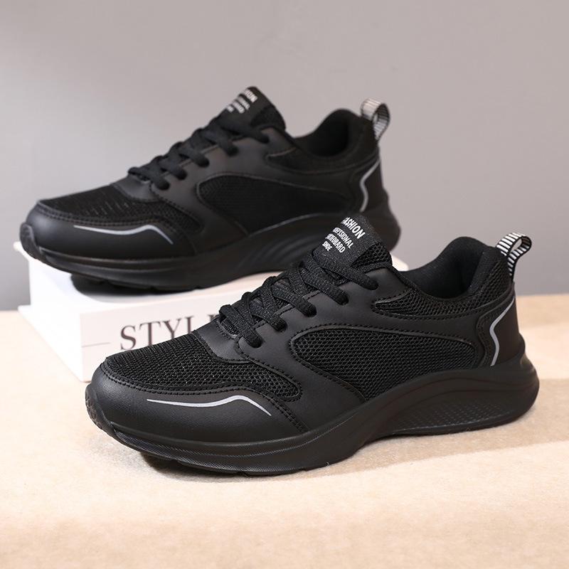 Cold sticky shoes spring and summer mesh breathable sneakers lightweight student running shoes black casual travel shoes