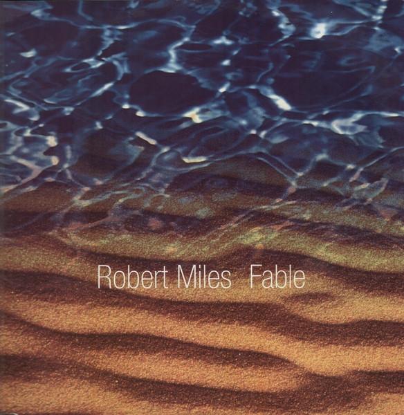 

CD ROBERT MILES Fable 74321382622 Deconstruction 1996 Canada Dance Electronica Used