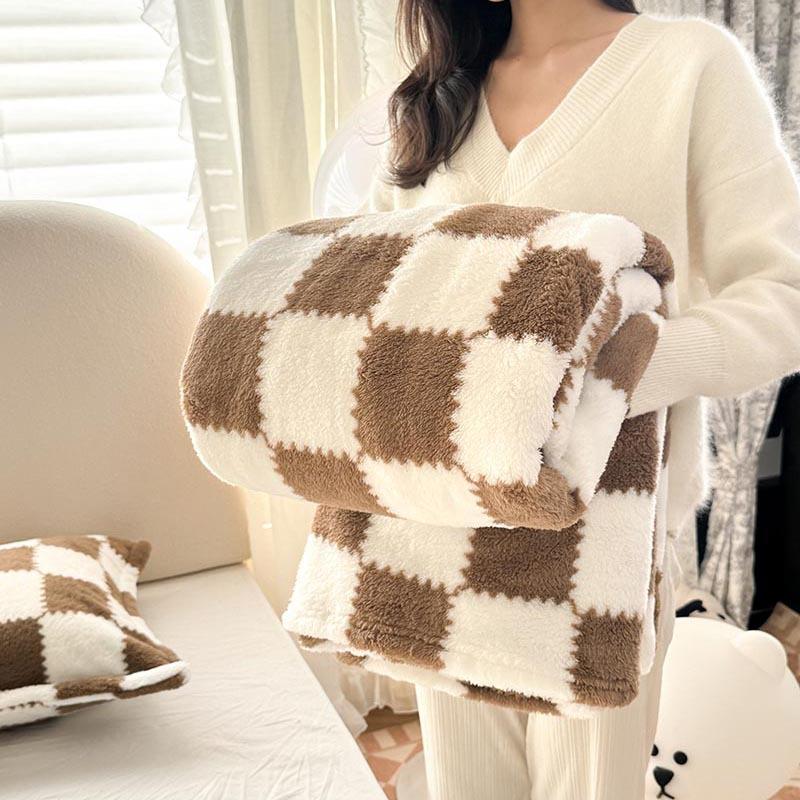 Checkerb Grid Thickened Flannel Blanket 100% Microfibrea Sofa Soft Blanket Coral Fleece Bed Blanket For Bedding
