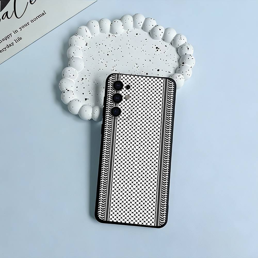

Palestinian Keffiyeh Phone Case For Samsung S25,S24,S21,S22,S23,S30,Ultra,S20,Plus,Fe,Lite,Black Soft Silicone Samsung S24Plus