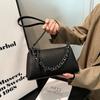 Luxus Ketten Dekoration Handtaschen Damen Schlichtheit Freizeit Reisetasche Leder Schultertasche für Damen Elegant Damen Crossbody B