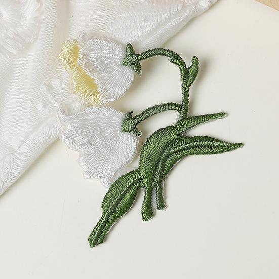 Toppa Ricamata Floreale Termoadesiva da Cucire Toppa Decorativa Applicazione Floreale Ricamata per Jeans Camicie Cappelli Borse Riparazione