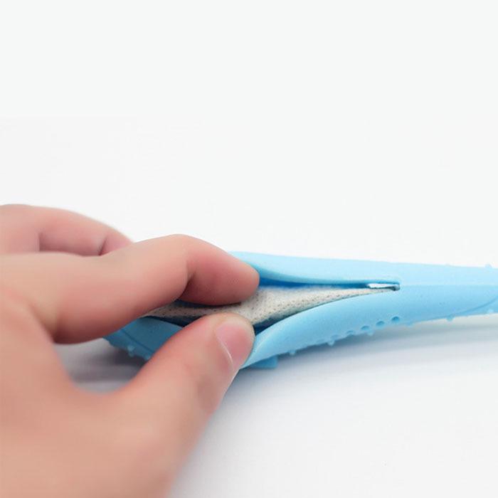 small cat toothbrush