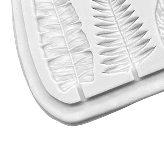 Dessert Mold Food Grade Silicone Heat-Resistant Leaf-Shaped 3D DIY Cake Dessert Mold Decoration Kitchen Supplies