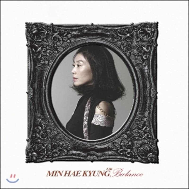 

Min Hae-kyung s 17th album - Balance