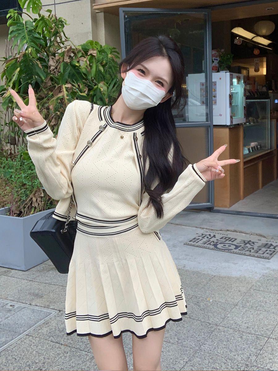 

Вязаный кардиган колор-блок 2024, ажурный жилет и плиссированная юбка для женщин One Size