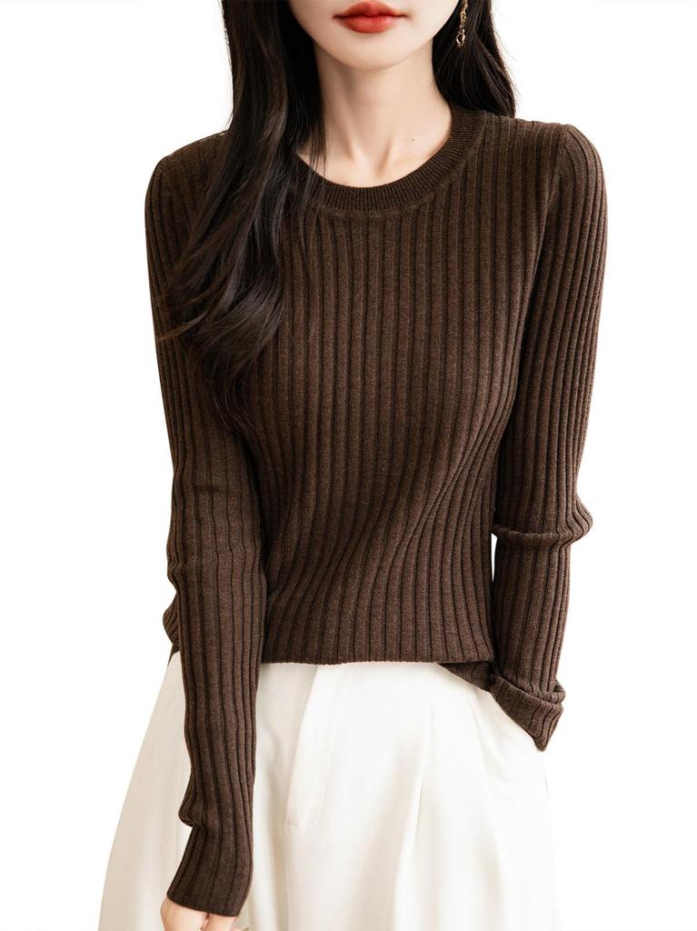 Women's Wool Striped Round Neck Knit Sweater - Loose, Simple Base Layer for a Chic Commute.