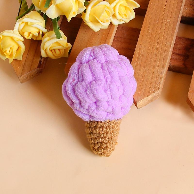 Büyüleyici Tığ İşi Meyve Anahtarlık: Trabzon Hurması ve Çilek Yün Kolyeler