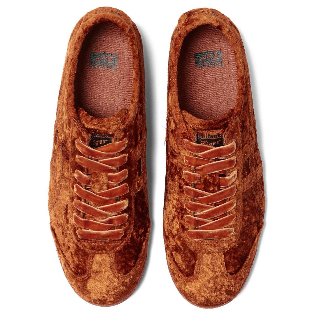 ONITSUKA TIGER Mexico 66 Velvet Brown Unisex Sneakers 1183C270-200