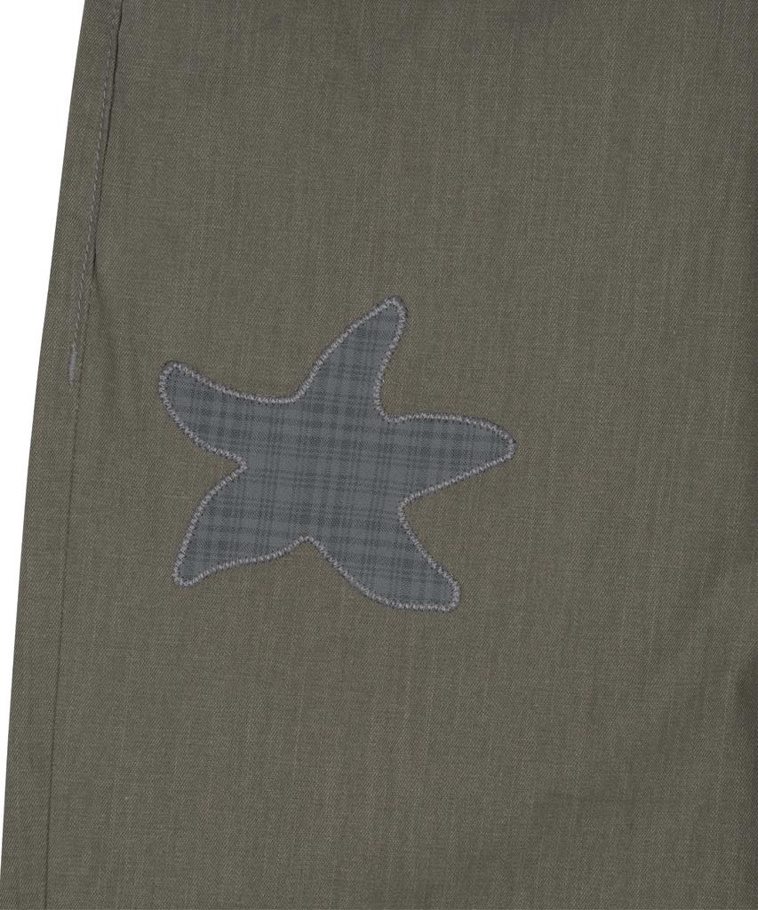 THE COLDEST MOMENT Tcm Starfish Patch Pants (Khaki Beige)