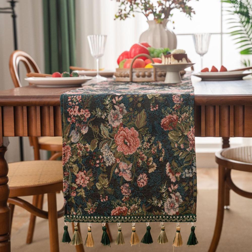 Elegant Vintage Jacquard Table Runner Flower Pattern with Tassel Tablecloth Thickened Table Cover New Year