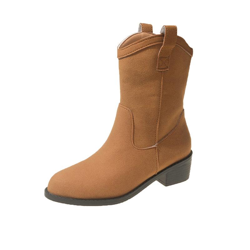 Han Shu's Same Ins2025 Autumn New Retro Short Boots Women's Spring and Autumn Single Boots Thick Heel Pointed Western Cowboy Boots.