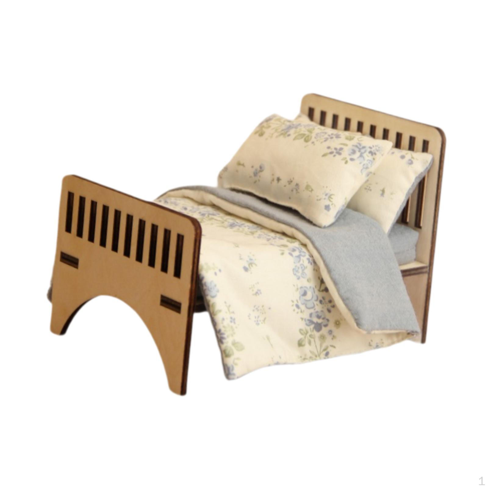 

Миниатюрная кровать для кукольного домика Мебель для кукольного домика 1:12 Декор с постельными принадлежностями, Реалистично для Floral