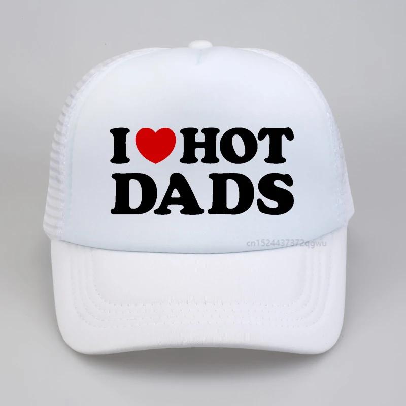 I Love Hot Dads Red Heart Graphic Baseball Cap Cotton Streetwear Pop Dad Hat Outdoors Unisex Mesh Fishing Caps