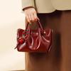 High-End Niche Design Pleated Portable Bucket Bag Women'S Fashion Versatile Commuter Shoulder Messenger Bag