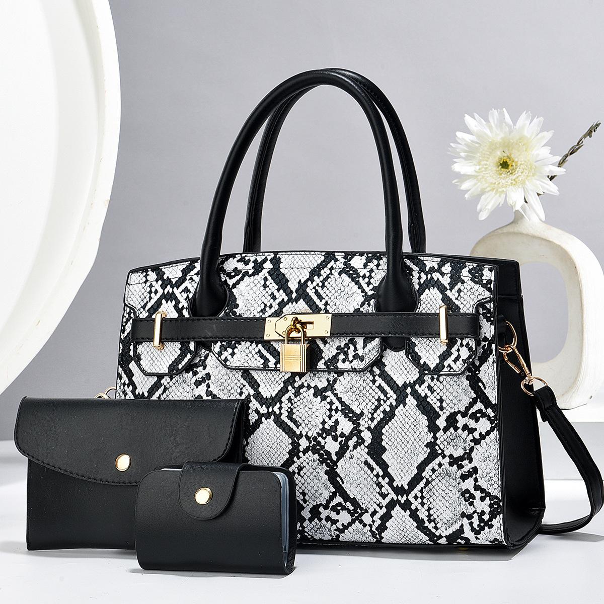 

Женская сумка, сумка для мамы и ребенка, набор из трех предметов, сумка-тоут, замок, сумка через плечо, сумка-мессенджер, универсальная. 31*12*21 чёрный