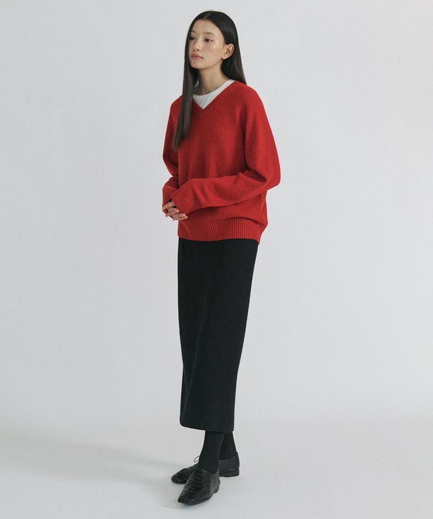 STEP AROUND Cashmere Reglan V Neck Knit_Red