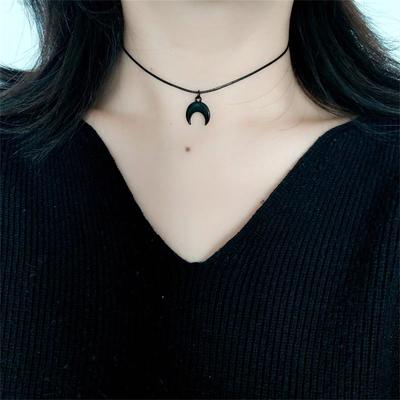 Vintage Schwarze Gothic Mond- und Stern-Anhänger Halskette, Geeignet für den täglichen Damen-Look