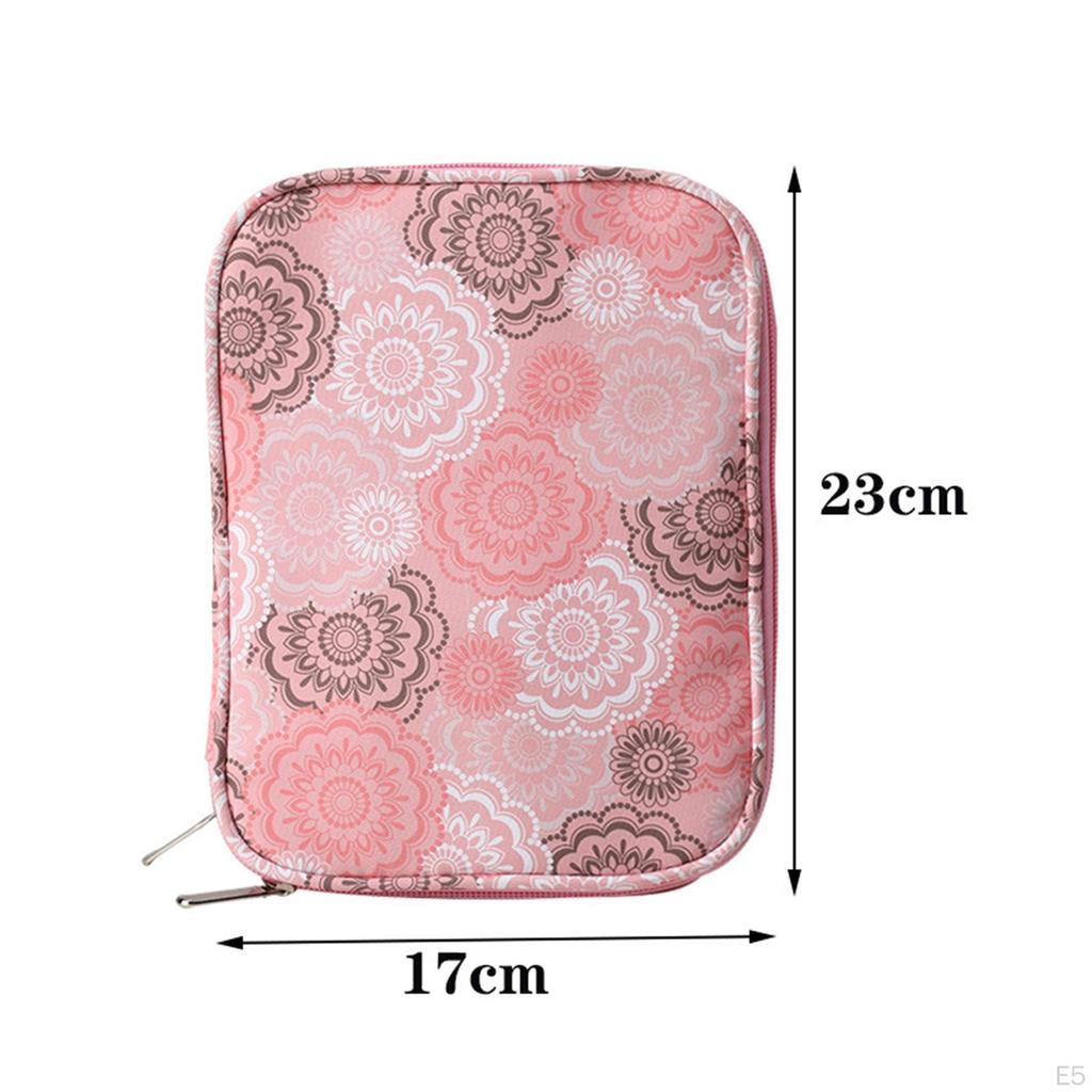 Bag for Storing Knitting Needles And Crochet Tools
