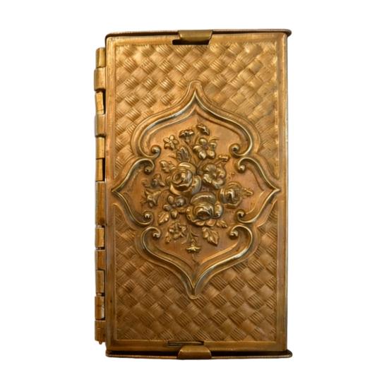 

Folding Needle Book Vintage Brass Embossed Floral Design Metal Needle Organizer with 4 Sections Decorative Sewing Accessory Box Handcrafted Copper 1pc