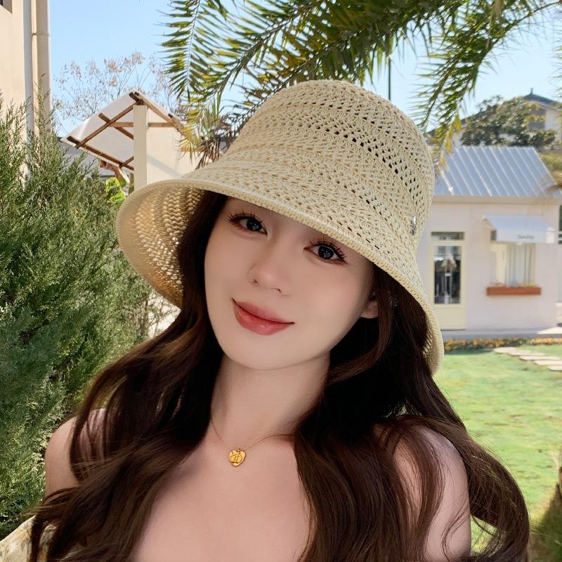 Hat Women's Summer Sunscreen Knitted Bucket Hat Small Brim Fisherman Thin Hollow Ultra Light Leisure Basin Hat Versatile